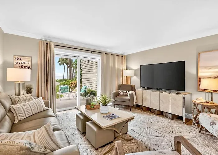 Beachfront Aldea 7 Holiday home